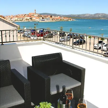 Apartmani Sara Betina  Exterior photo