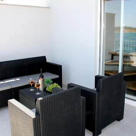 Apartmani Sara Betina  Exterior photo
