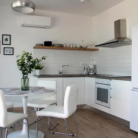Apartmani Sara Betina  Exterior photo